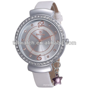 2015 quartz movement Pendant watch diamonds